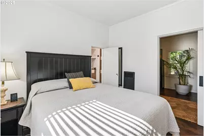 25128 SW Middleton Rd, Sherwood, OR 97140 - Photo 21