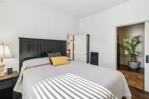 25128 SW Middleton Rd, Sherwood, OR 97140 - Photo 21