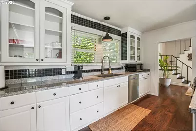 25128 SW Middleton Rd, Sherwood, OR 97140 - Photo 15