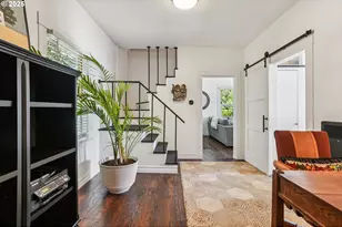 25128 SW Middleton Rd, Sherwood, OR 97140 - Photo 19