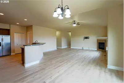 376 NW Crestview Ct, Hermiston, OR 97838 - Photo 13