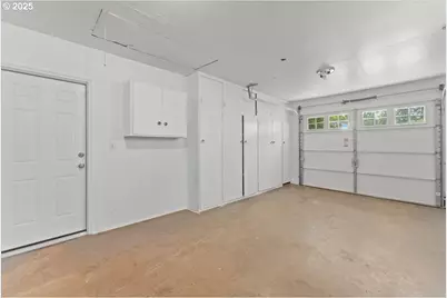 11825 SW Baker St, Beaverton, OR 97008 - Photo 45