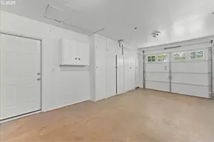 11825 SW Baker St, Beaverton, OR 97008 - Photo 45