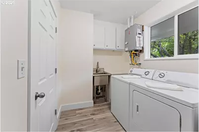 11825 SW Baker St, Beaverton, OR 97008 - Photo 33