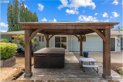 11825 SW Baker St, Beaverton, OR 97008 - Photo 41