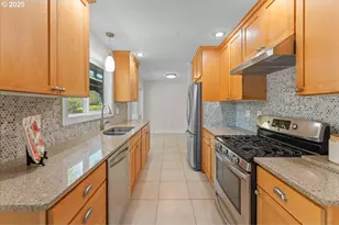 11825 SW Baker St, Beaverton, OR 97008 - Photo 27