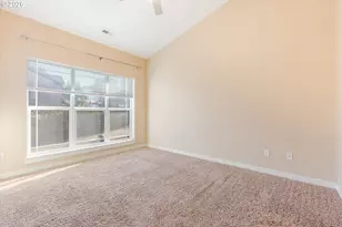 8900 SE Chloe Ln, Happy Valley, OR 97086 - Photo 17