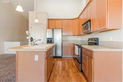 8900 SE Chloe Ln, Happy Valley, OR 97086 - Photo 9