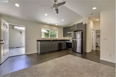 18321 SW Jann Dr, Beaverton, OR 97003 - Photo 21