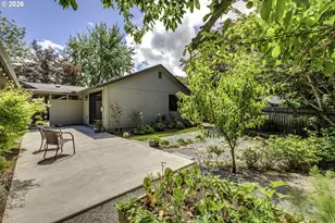 18321 SW Jann Dr, Beaverton, OR 97003 - Photo 29