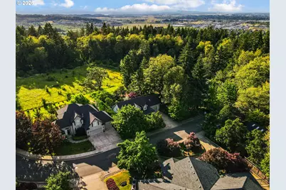 2940 Summit Terrace Dr, Eugene, OR 97405 - Photo 41