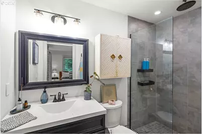 30475 SW Riverwood Dr, West Linn, OR 97068 - Photo 19