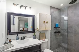 30475 SW Riverwood Dr, West Linn, OR 97068 - Photo 19