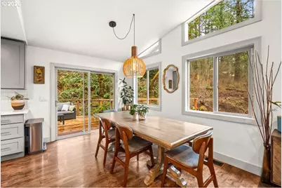 30475 SW Riverwood Dr, West Linn, OR 97068 - Photo 9