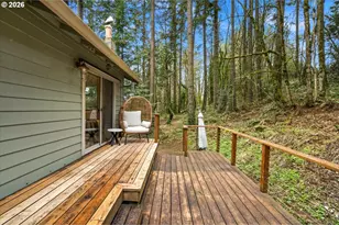 30475 SW Riverwood Dr, West Linn, OR 97068 - Photo 35