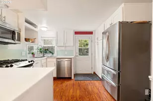 5325 SW Arnold St, Portland, OR 97219 - Photo 11