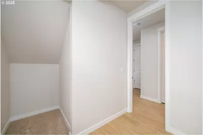 12690 SW Trask St, Beaverton, OR 97007 - Photo 25