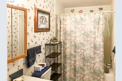 5956 Buckhorn Rd, Roseburg, OR 97470 - Photo 17