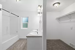 114 Shadywood Ln, Kelso, WA 98626 - Photo 13