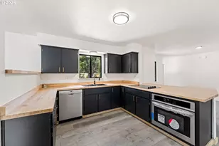 222 Shadywood Dr, Cave Junction, OR 97523 - Photo 23