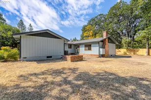 222 Shadywood Dr, Cave Junction, OR 97523 - Photo 7