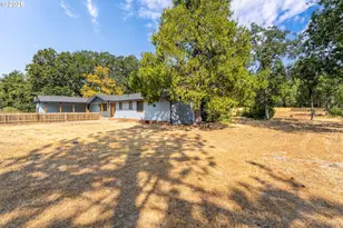 222 Shadywood Dr, Cave Junction, OR 97523 - Photo 13