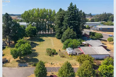 832 Wilsonville Rd, Newberg, OR 97132 - Photo 13