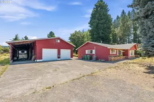 832 Wilsonville Rd, Newberg, OR 97132 - Photo 3