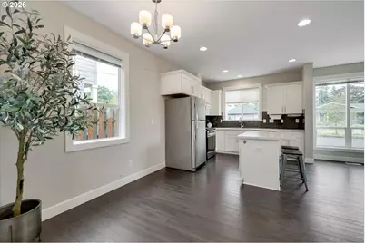 8209 SE 69th Ave, Portland, OR 97206 - Photo 9