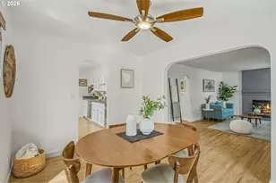 27 SE 85th Ave, Portland, OR 97216 - Photo 11