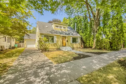27 SE 85th Ave, Portland, OR 97216 - Photo 1