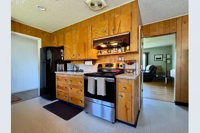 333 W Niagara Ave, Astoria, OR 97103 - Photo 15