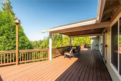 94337 Shelley Ln, Coquille, OR 97423 - Photo 9