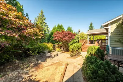 94337 Shelley Ln, Coquille, OR 97423 - Photo 5