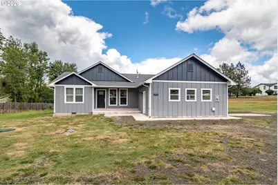 1927 W Duke Rd, Sutherlin, OR 97479 - Photo 1