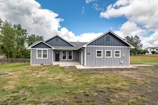 1927 W Duke Rd, Sutherlin, OR 97479 - Photo 1
