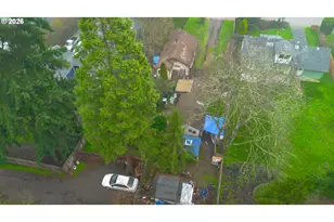 1702 Augusta St, Eugene, OR 97403 - Photo 11