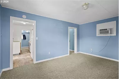 307 N Ash St, Bingen, WA 98605 - Photo 3
