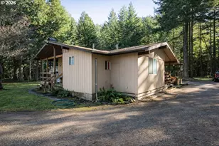 1954 Yeust Rd, Azalea, OR 97410 - Photo 13