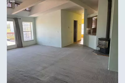 63411 Bond Ln, La Grande, OR 97850 - Photo 13