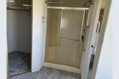 63411 Bond Ln, La Grande, OR 97850 - Photo 11