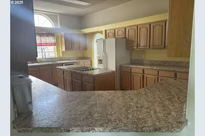 63411 Bond Ln, La Grande, OR 97850 - Photo 9