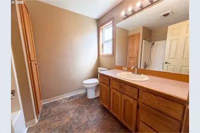7201 NE 102nd Ct, Vancouver, WA 98660 - Photo 13