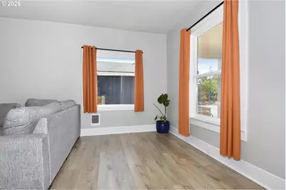 5636 SE 88th Ave, Portland, OR 97266 - Photo 7