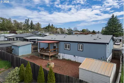 221 NW Bree Dr, Winston, OR 97496 - Photo 23