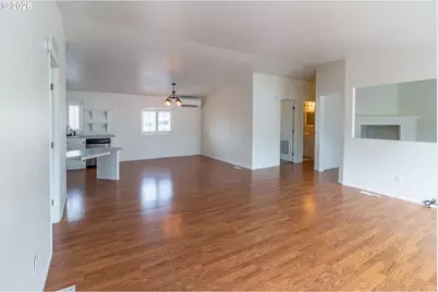 221 NW Bree Dr, Winston, OR 97496 - Photo 3