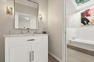 2543 Palisades Crest Dr, Lake Oswego, OR 97034 - Photo 37