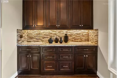 2543 Palisades Crest Dr, Lake Oswego, OR 97034 - Photo 19