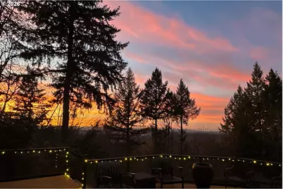 2543 Palisades Crest Dr, Lake Oswego, OR 97034 - Photo 3