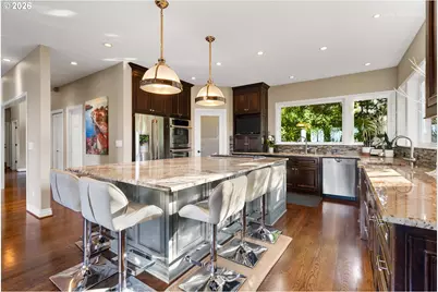 2543 Palisades Crest Dr, Lake Oswego, OR 97034 - Photo 17